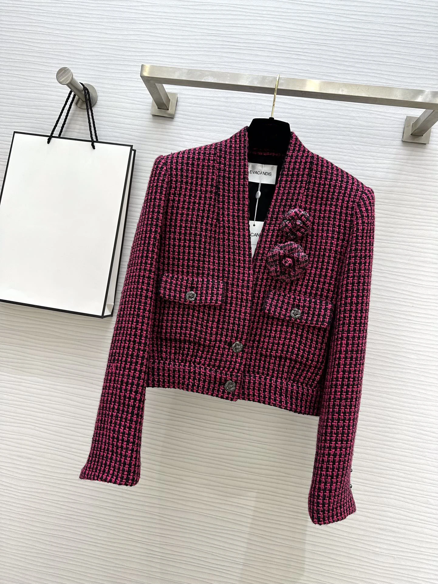 

EVACANDIS New Women Floral Tweed Coat Elegant Sweet Vintage V-Neck High Quality Jacket Office Lady Luxury Autumn Winter Tops