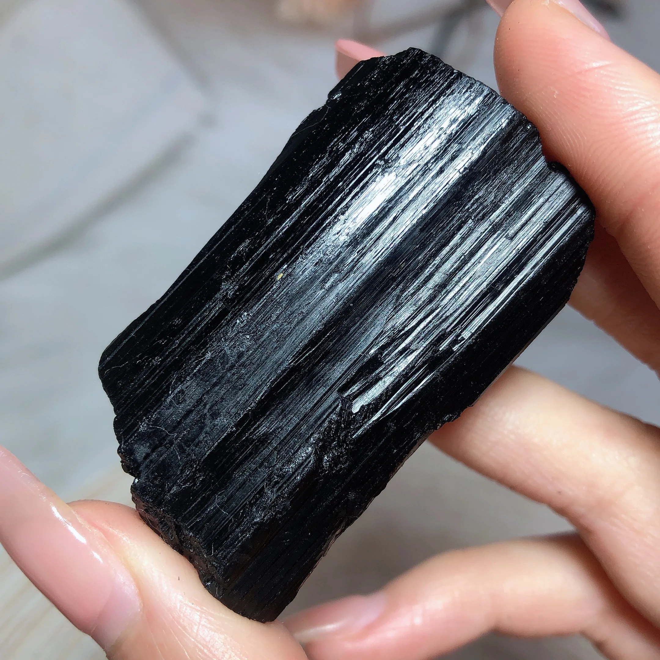 Natural Crystals Healing Black Tourmaline Raw Stone High Quality Wholesale Gemstones Desk Reiki Home Decorations Gift Room Decor