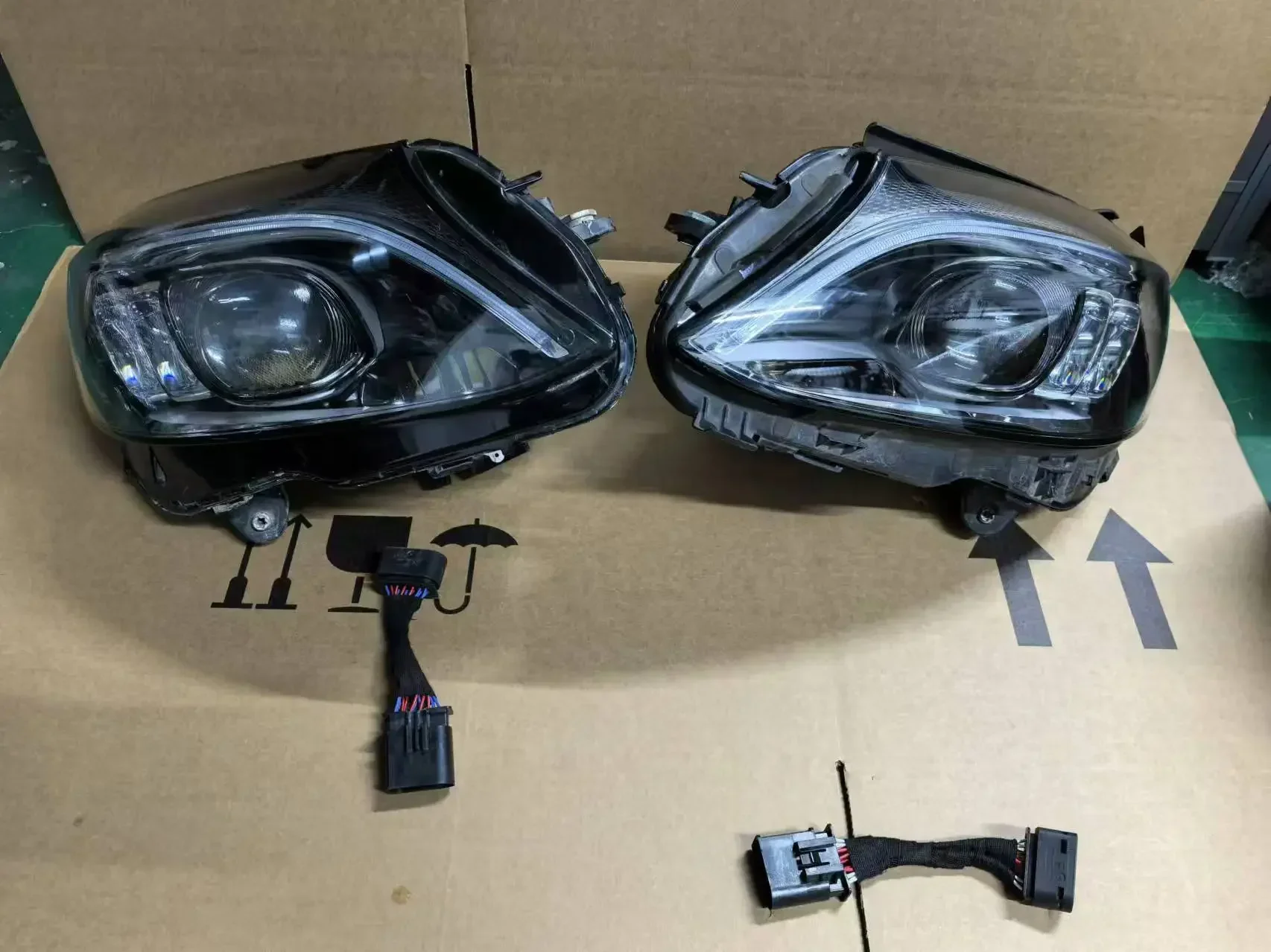 OEM A2059061506 Genuine Used Multibeam  High-brightness LED Headlight for Mercedes-Benz C-Class W205 2019-2022