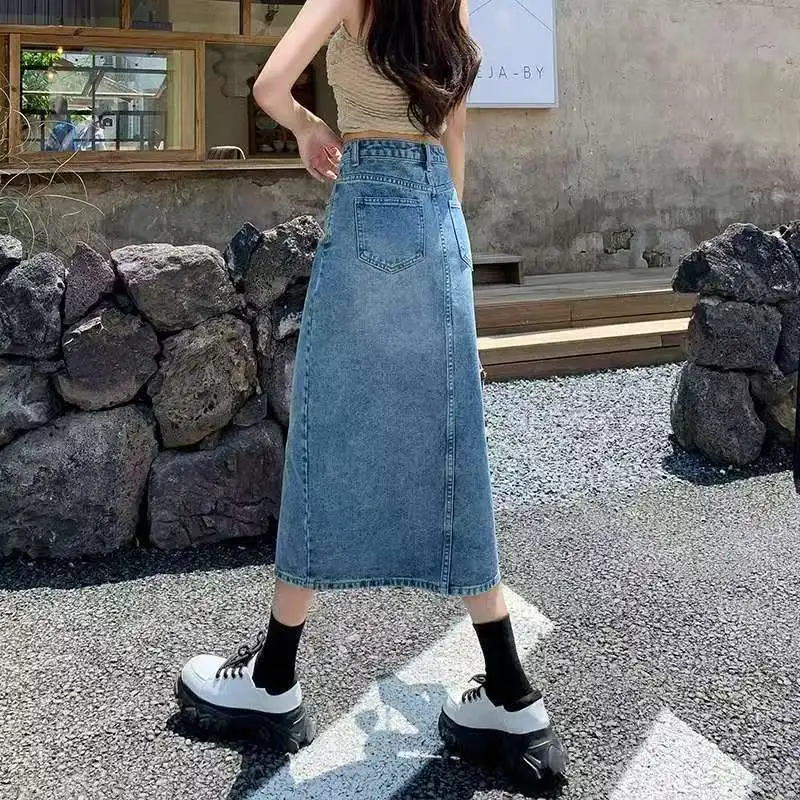 Retro koreańska luźna spódnica jeansowa midi damska, prosty krój A, letnia, nowa, codzienna, odporna na zużycie, z wysokim stanem i rozcięciem z przodu.