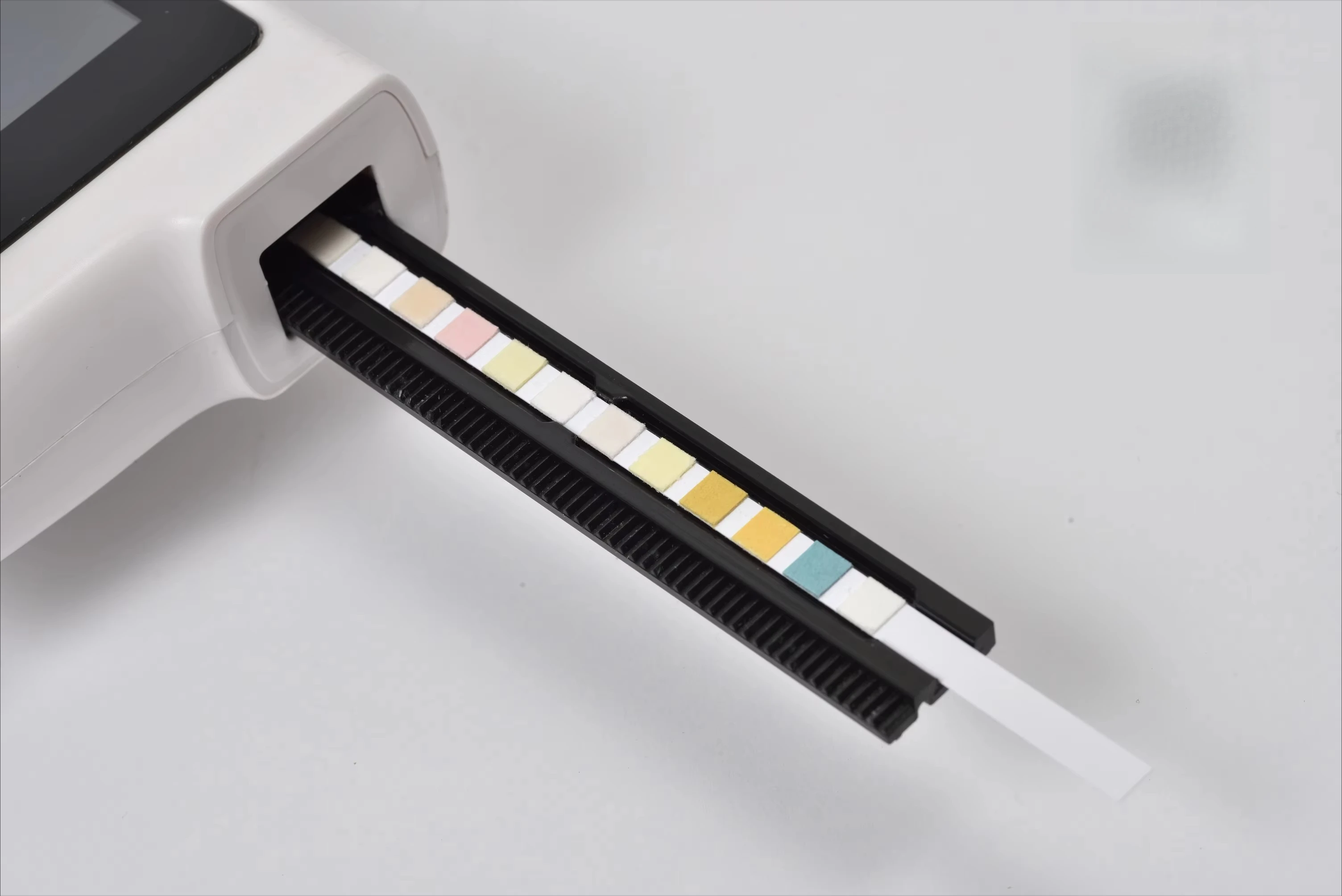 High Quality Handheld Urine Analyzer Urine Strip Electric Home Medical Made of Durable Metal