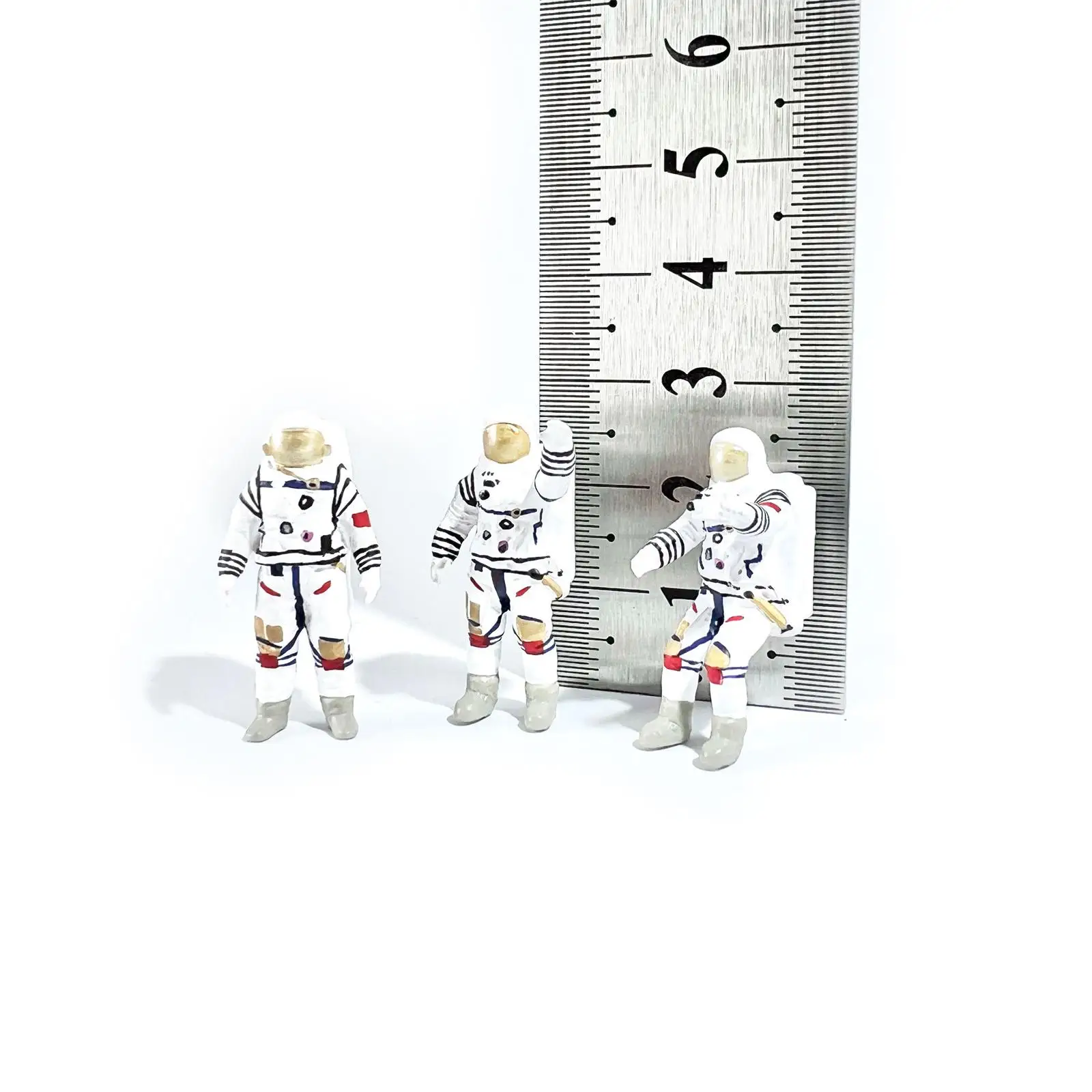 

Фигурки астронавтов в масштабе 3x1/64, миниатюрная экшн-фигурка астронавта, коллекционные предметы ручной росписи, модель космического человека для искусственных денег