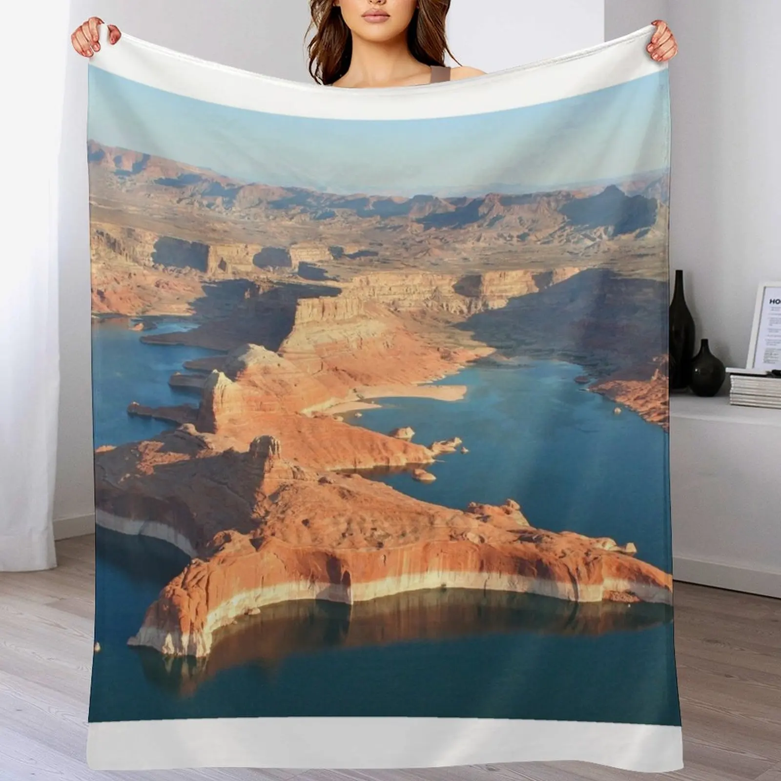 

Lake Powell, Glen Canyon, early morning 2 Throw Blanket Soft Cozy Blanket for Pet Kids Adults