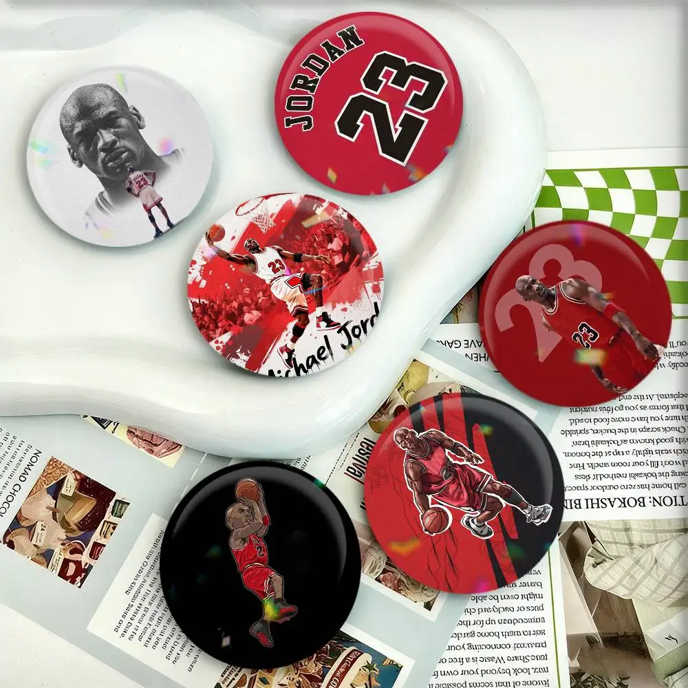 

Basketball Michael J-Jordan Badges 25 32 44 58 75 mm Round Fans Collect Friends Gifts Brooch Souvenir
