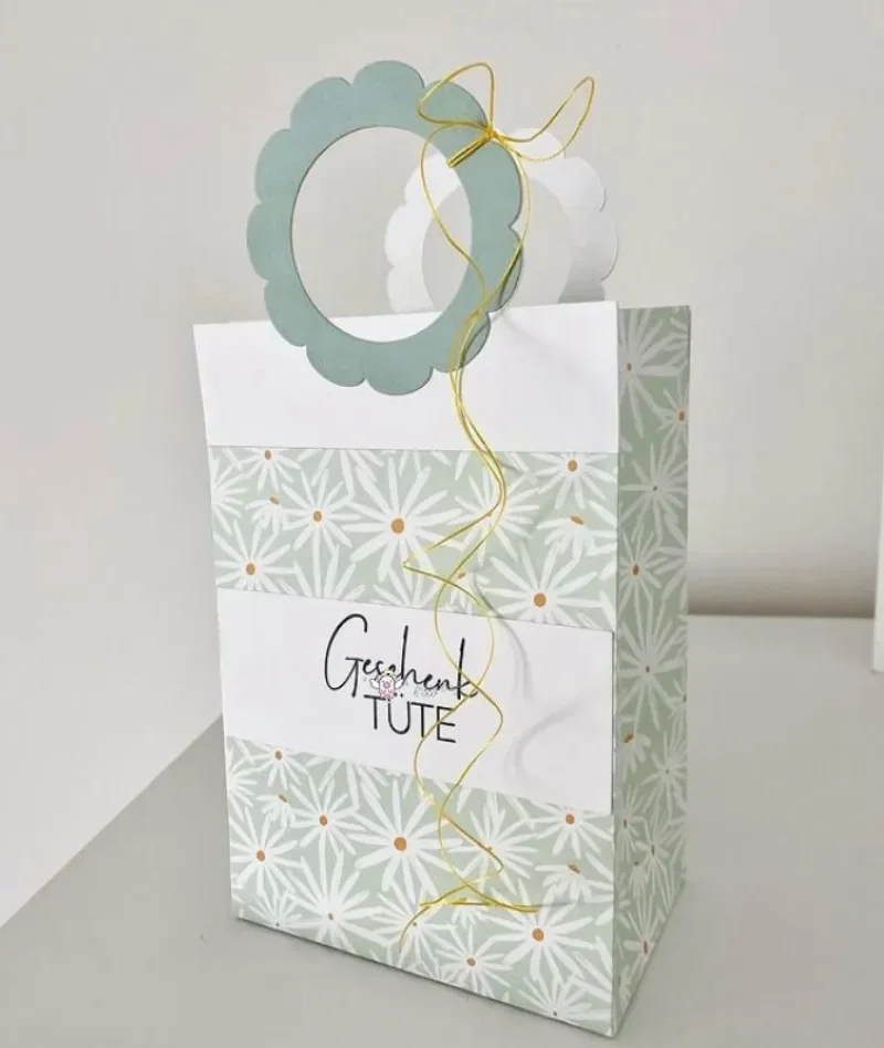 

Piggy Craft metal cutting dies cut die mold Flower bag handle Scrapbook paper craft knife mold blade punch stencils dies