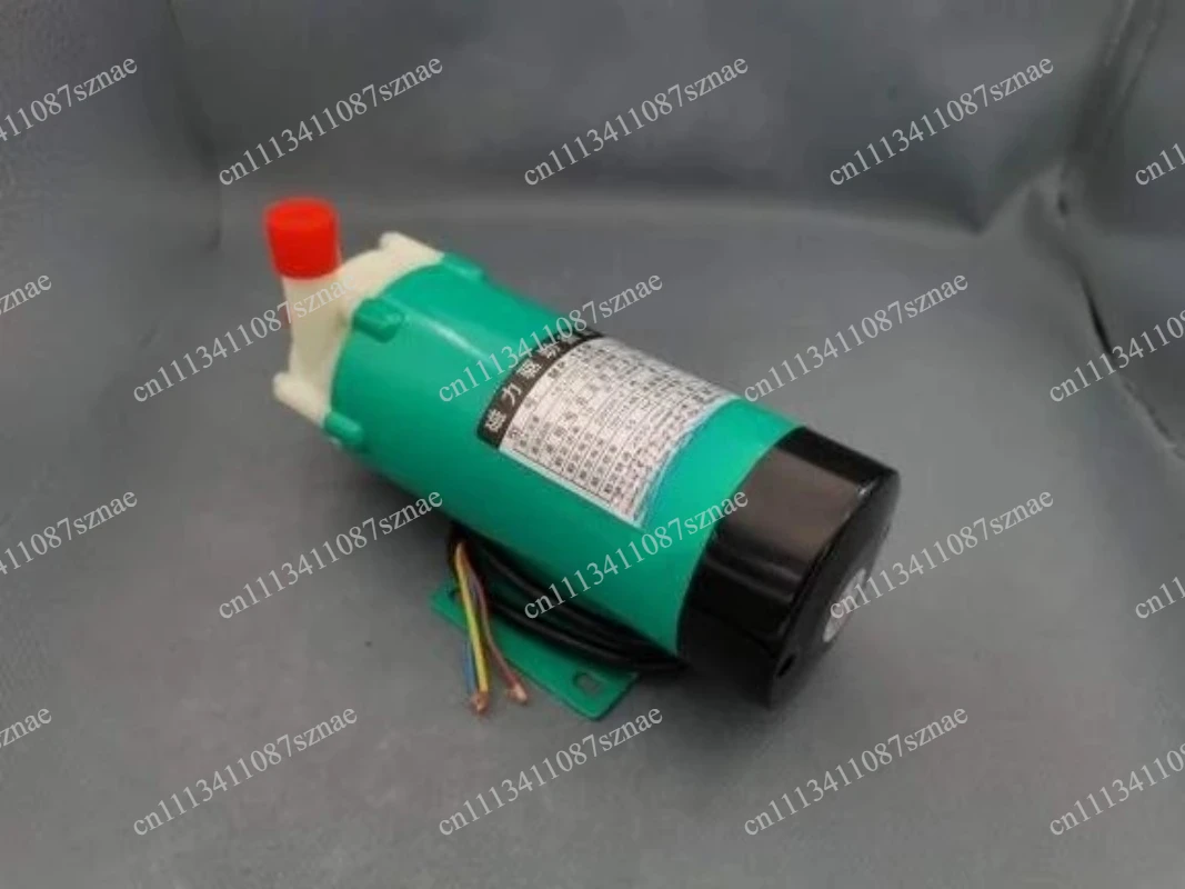 bomba-de-agua-eficiente-de-55w-dc-sin-escobillas-12v-caudal-de-20l-min-altura-de-elevacion-de-11m-para-fuentes-y-sistemas-de-circulacion