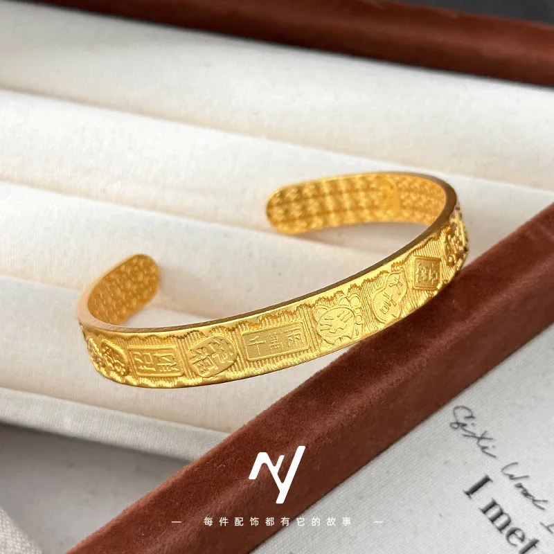 

Ancient Hand-engraved Jiyan Bracelet Solid Wide Face 9999 24K Real Gold Tens of Millions of Dollars in Wealth Women's Bracelet