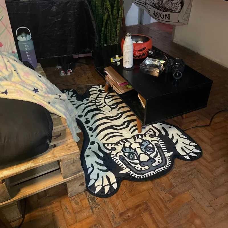 Carpet Living Room Cute Cartoon Tiger Decor Carpets Easy Clean Bedroom Bedside Large Area Rug Home Decoration Cloakroom Foot Mat