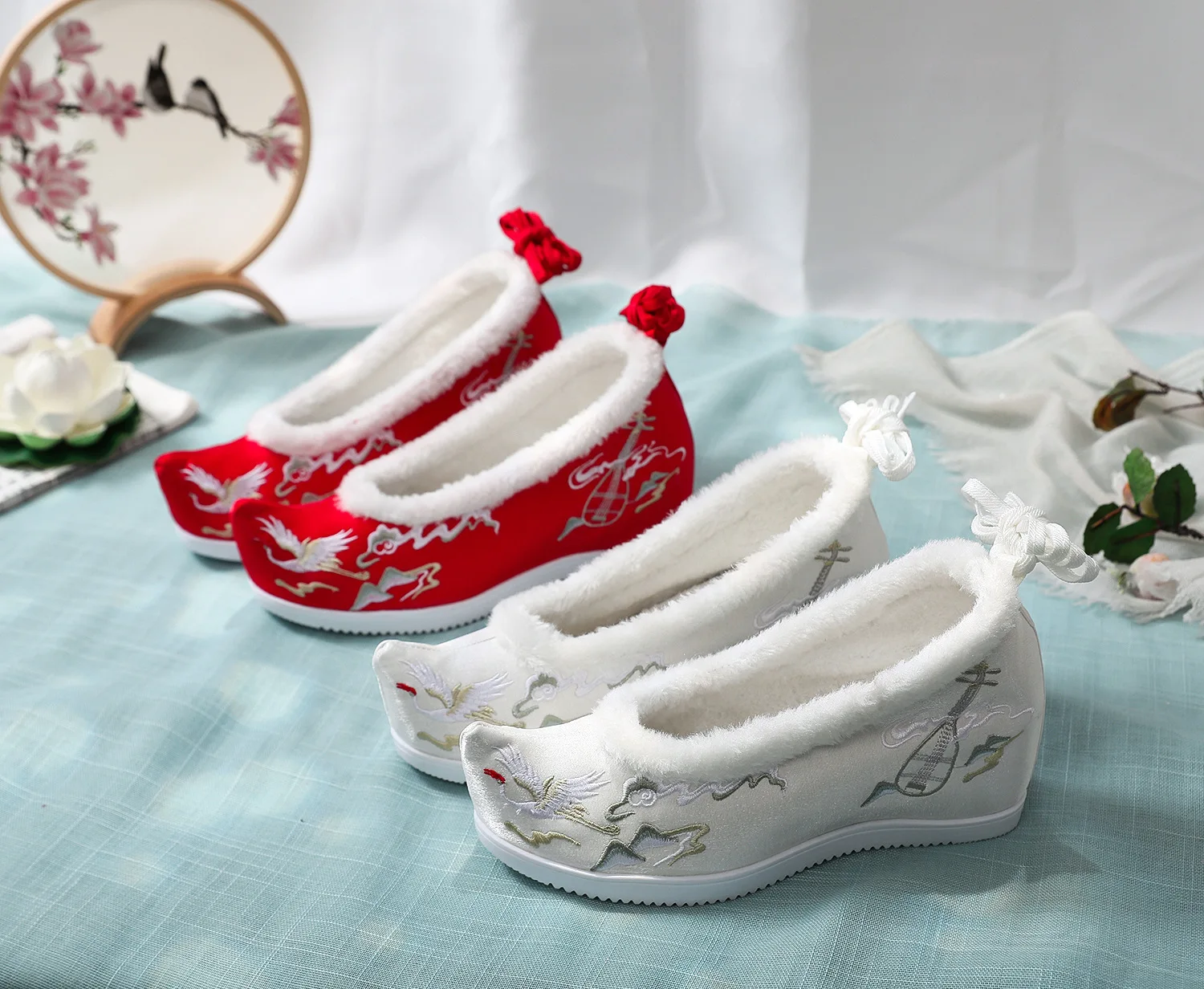 Embroidered Hanfu Shoes Women Internal Increase Ancient Fairy Shoes Chinese Style Lace-up Cloth Hanfu Shoes