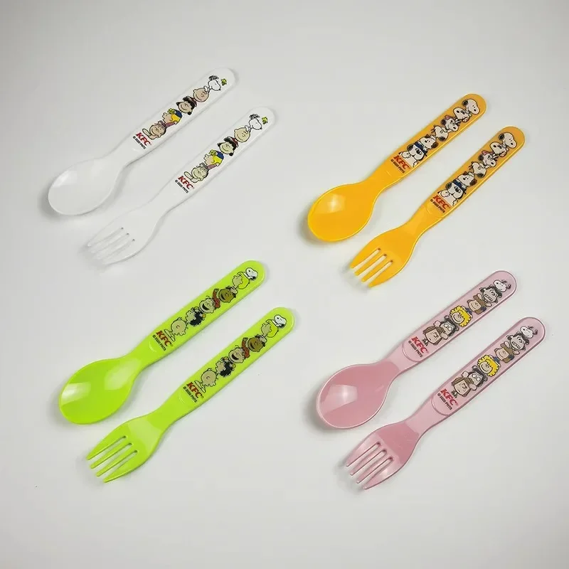 漫画漫画のアニメーションのぞき見包丁セット、食品グレードpp、スプーン、フォーク、旅行、子供のキッチン用品