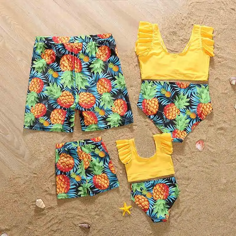 Family Matching Outfits Swimwear Baby Mommy and Daddy Son Daughter Clothes Clothing Family Pineapple Print Sandbeach Swimsuit