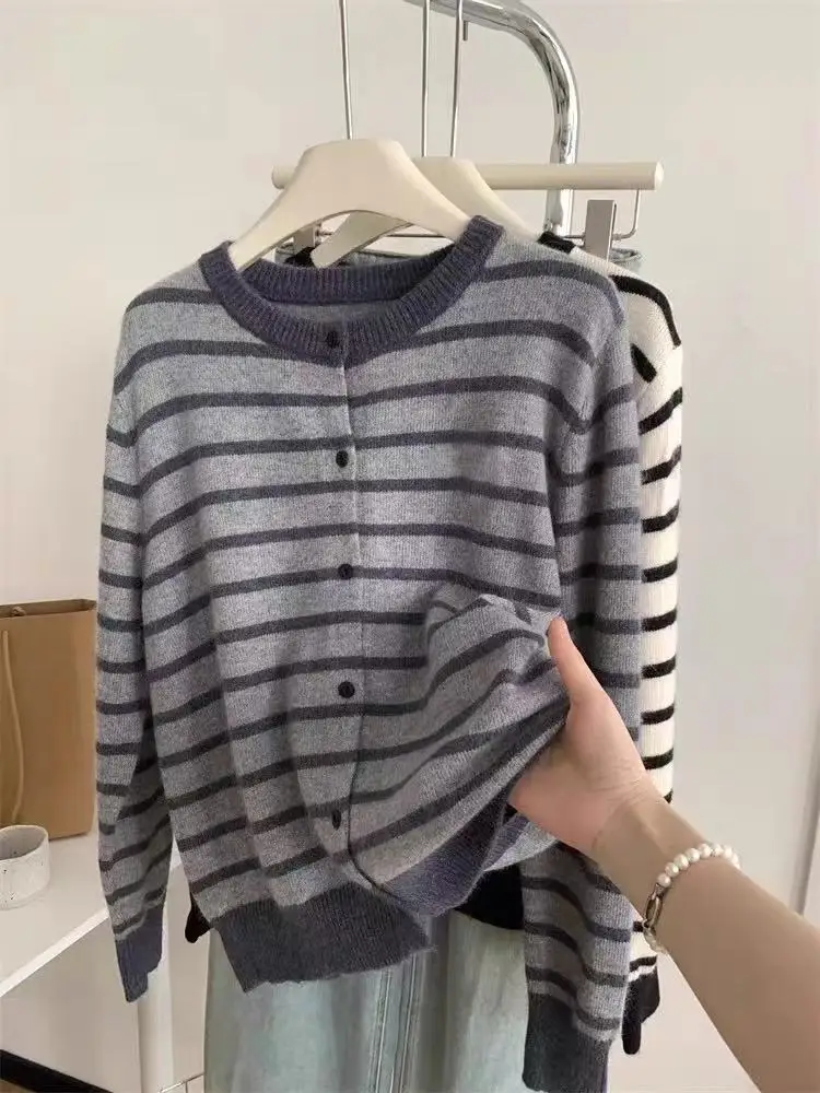 

100% Merino Wool Sweater Women's Cardigan Knitwear Autumn Winter O-neck Striped Female Clothes Versatile Casual Classy Tops