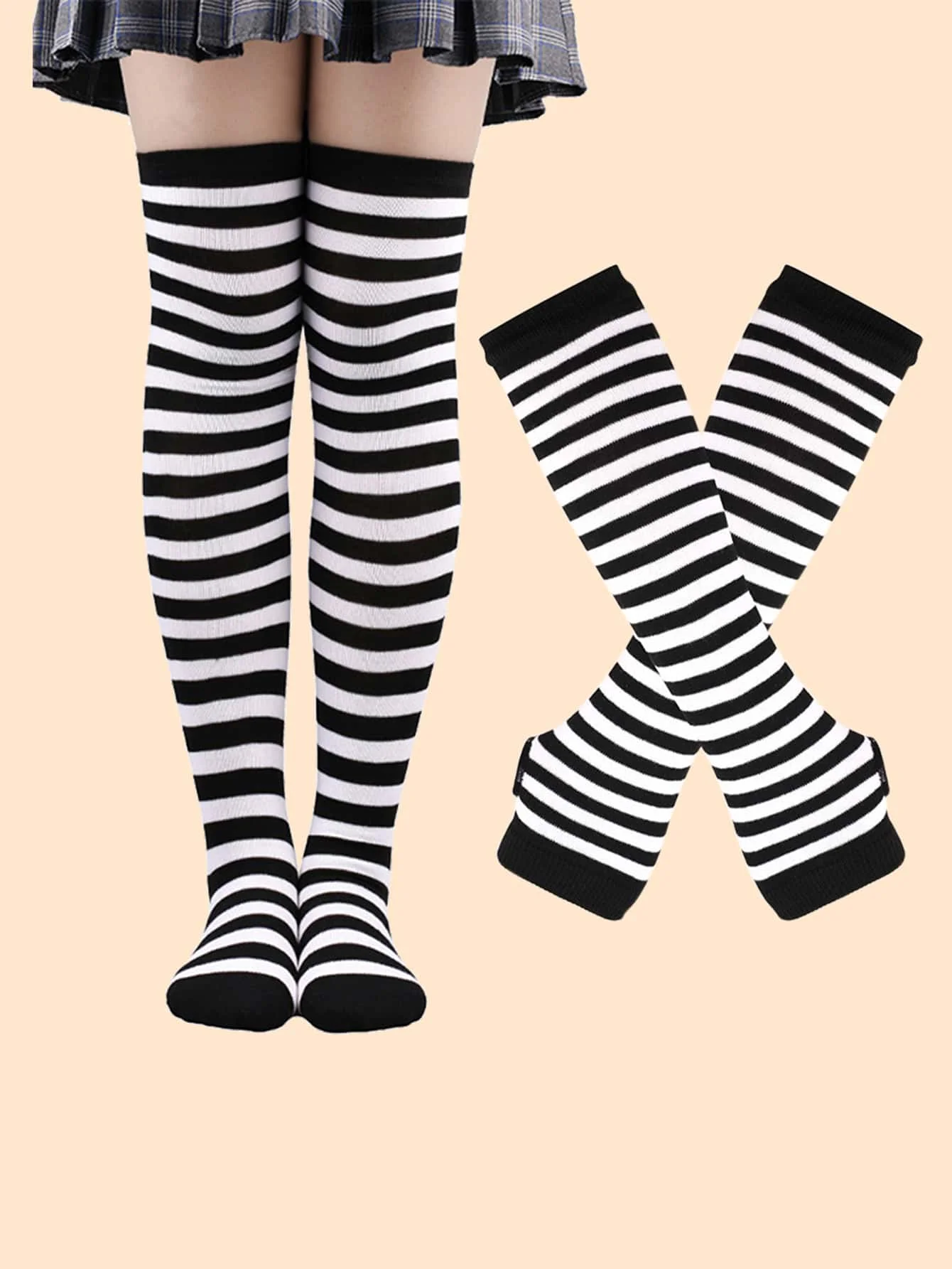 

Striped Long Gloves & Over The Knee Socks