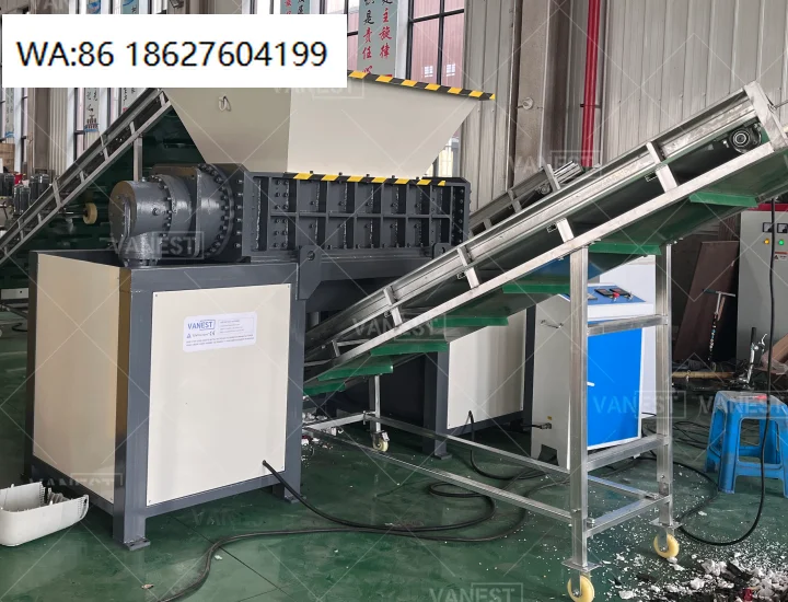 Direct Factory Mini Plastic Scrap Crusher Home Use For Aluminum Cans Wood Cardboard Waste Recycling Treatment