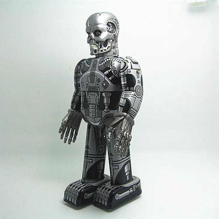 Classic Metal Walking Tin Robot Toy, Clockwork retro, coleção clássica, brinquedos mecânicos, presente de Natal para crianças