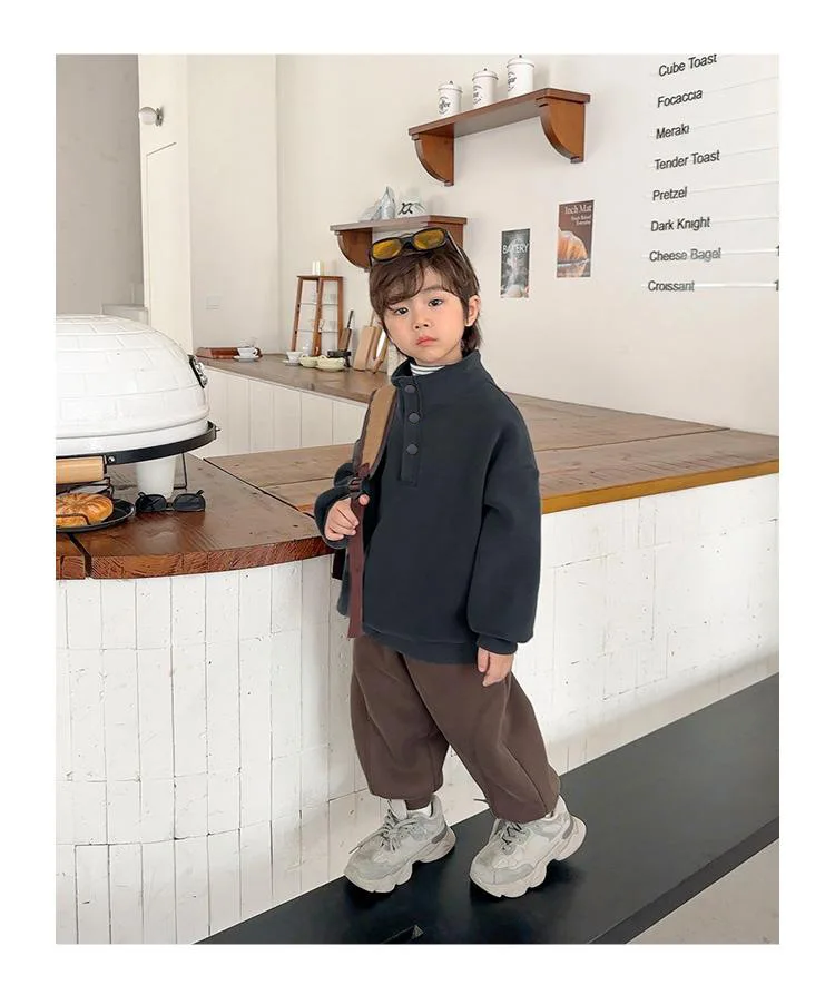 Autumn and Winter Children's Austrian Velvet Thickened Sweater Stand-up Collar Medium and Children's Triple Brass Buckle Warm