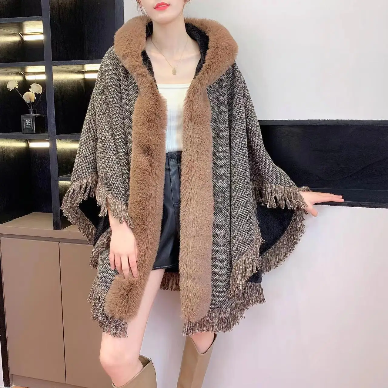 

7 Colors Knitted Streetwear Women Shawl Capes Lining Velvet Warm Cloak With Hat Winter Thick Faux Rabbit Fur Long Tassel Poncho