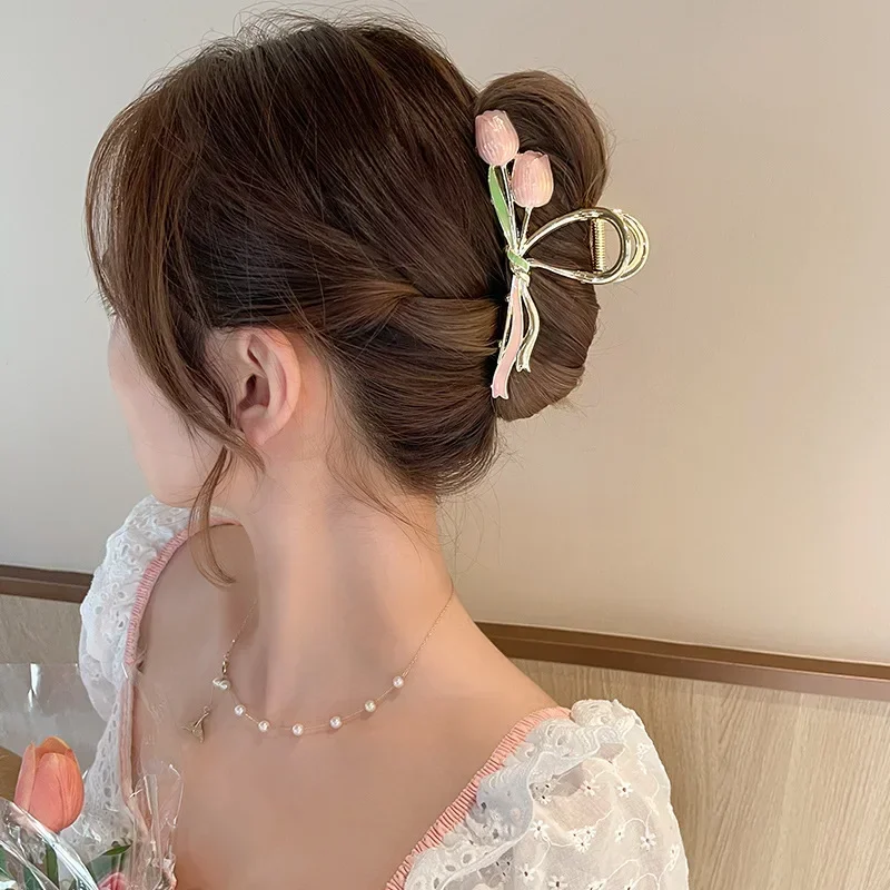 High End Minimalist Tulip Shaped Grab Clip 2024 Exquisite Women's Hair Accessories Fashionable and Beautiful Metal Shark Clip