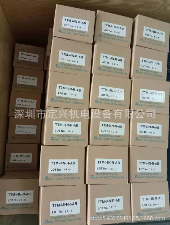 New Original Japanese TTM-I4N-R-AB Thermostat