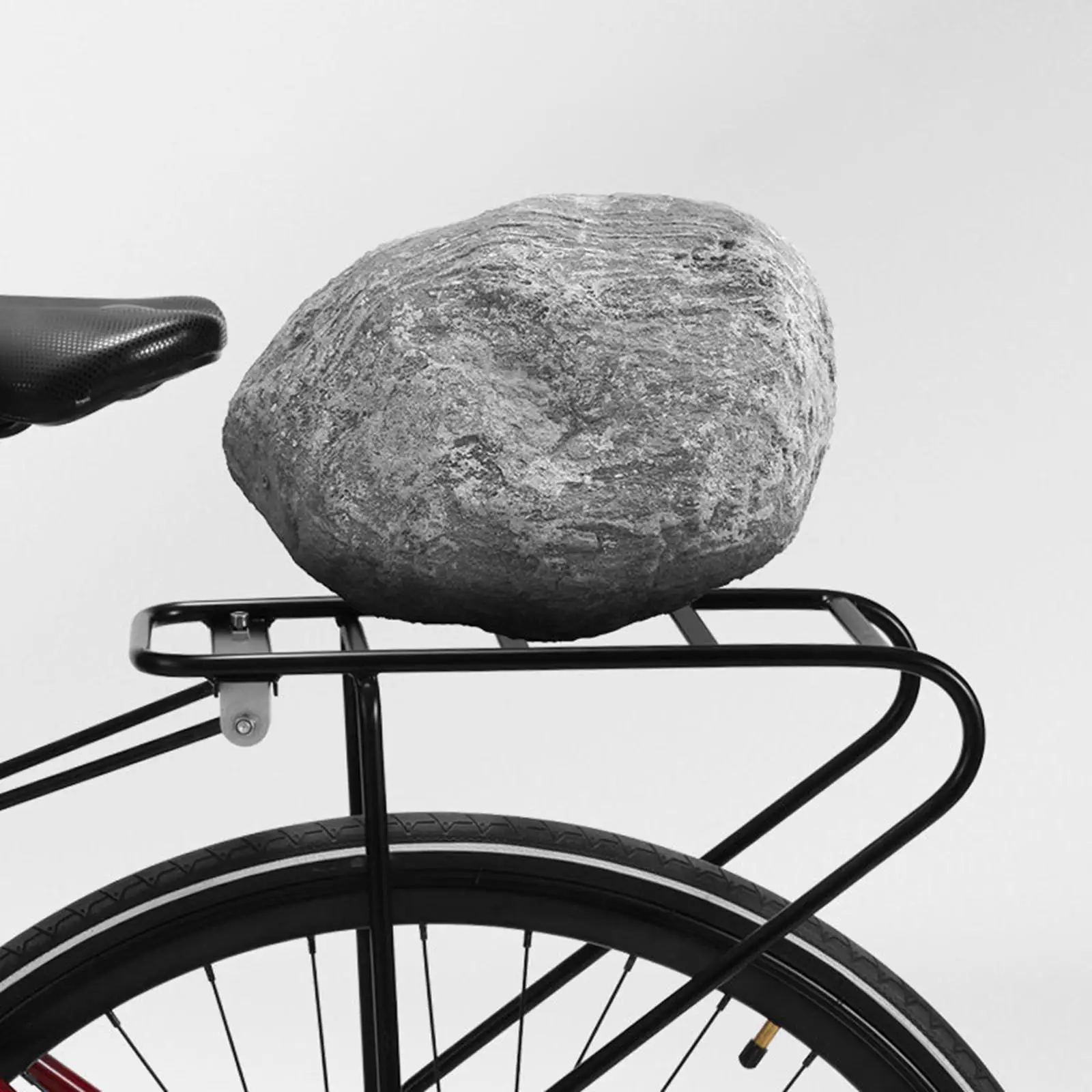 

Bike Rear Rack Steel Material Heavy Duty Expanded Carrier Pannier Holder for Electric Road Bike 700C