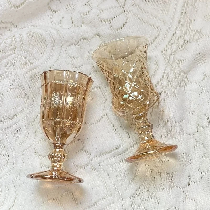 Vintage Relief Champagne High Footed Glass French Baroque Glass Light Luxury Amber Red Wine Glass, Party Table Decoration Gift