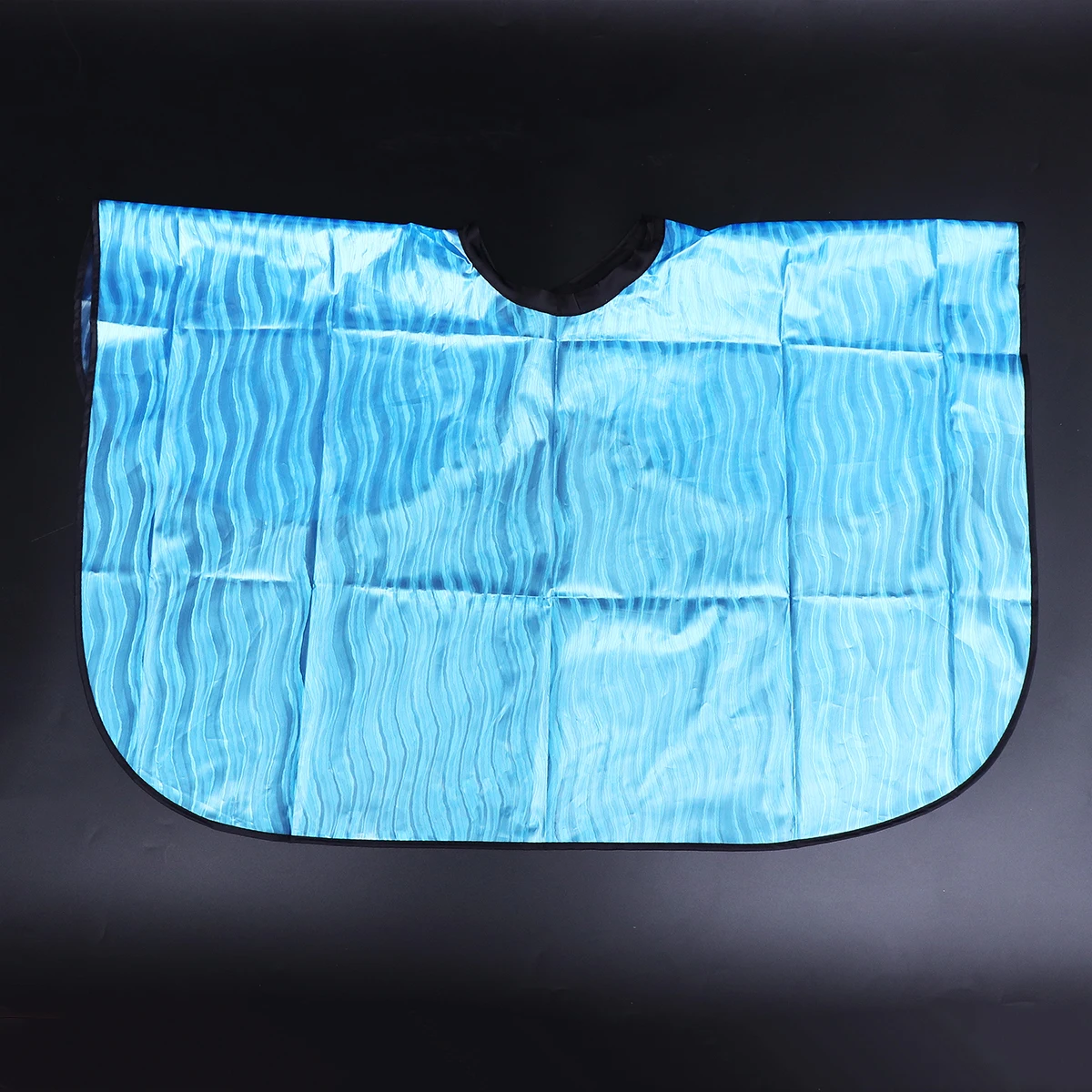 

1pc Widened Waterproof Hairdressing Apron Soft Lightweight Hair Care Cape For Home Salon Use