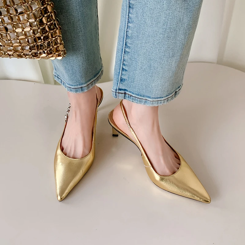 احتضان روح الأميرة الهارب: كعب حفلة رائع وأنيق #2