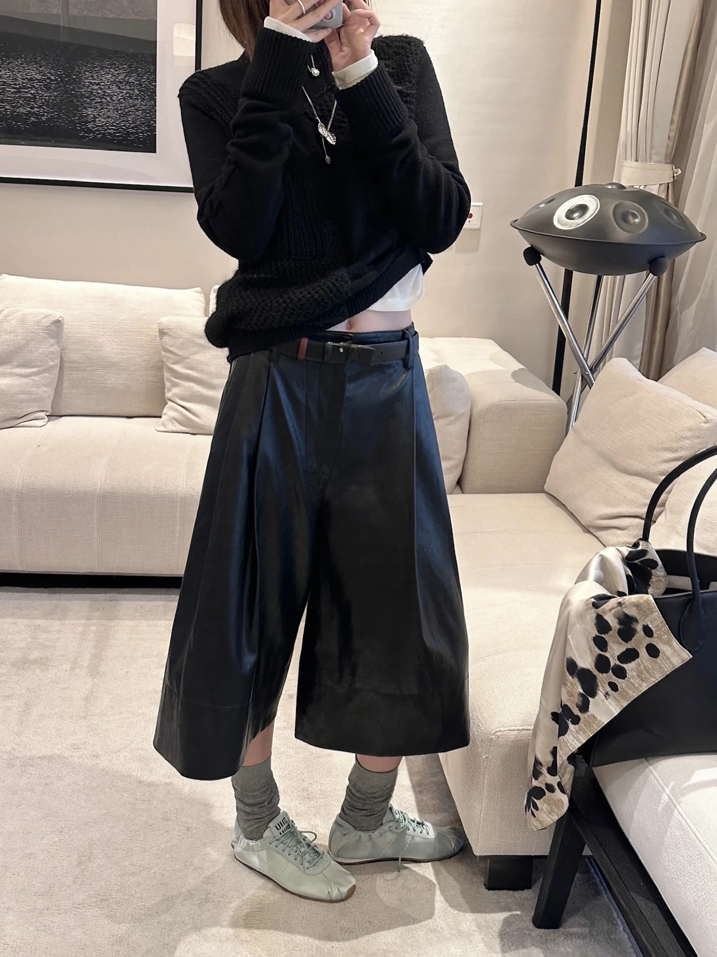 

Boys Sle Pleated 6-Length Metal Wire Leather Pants Wide Leg Casual Trousers Faionable Casual Pants Straight Leg Fit