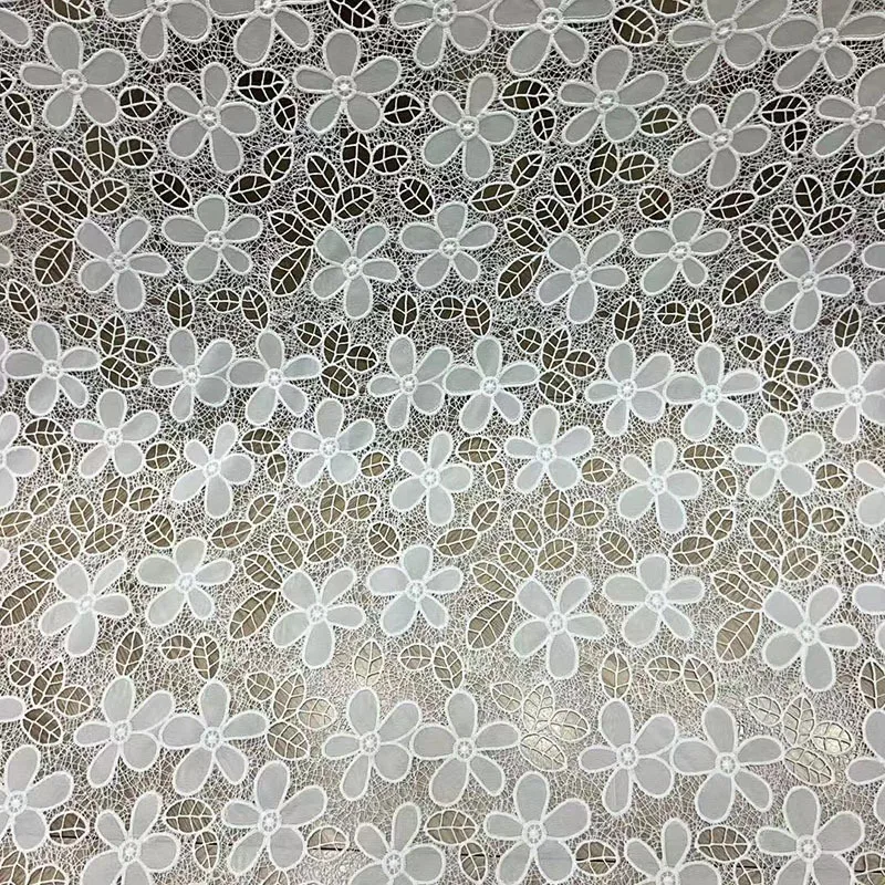 

High-end evening gown wedding dress full lace fabric with water-soluble hollow floral lace embroidery and pleated tulle fabric