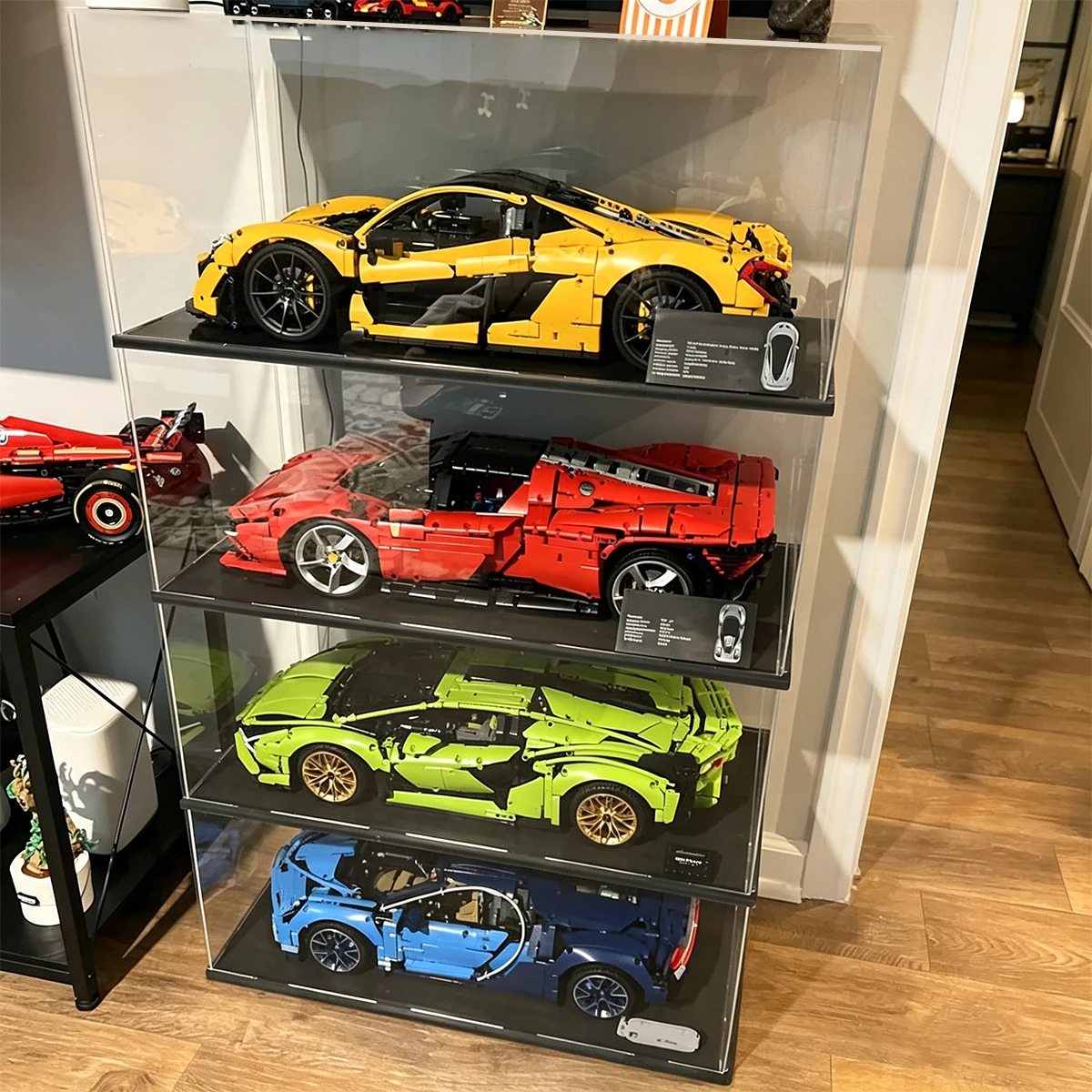 1:8 Acryl-Vitrine Geeignet für LEGO-Automodelle, Figuren, Autos und Sammlerstücke Aufbewahrungs-Vitrinen – Detail 5
