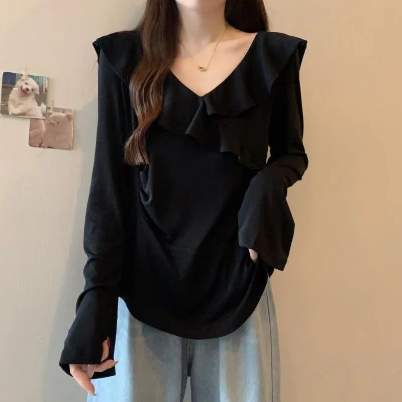 

V-neck Front Shoulder Long Sleeve Knitted Women's Autumn and Winter Waist-hugging Slimming Inner Top