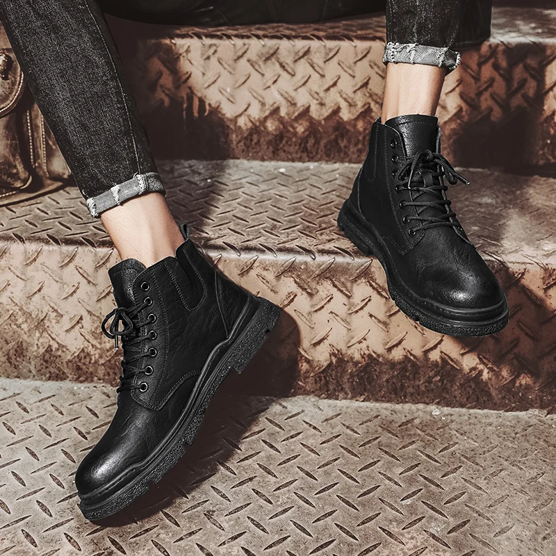 

Мужские высокие ботинки с поверхностью из искусственной кожи в стиле ретро, однотонные шнуровки в стиле ретро, новые модные новые рабочие ботинки 2025 года