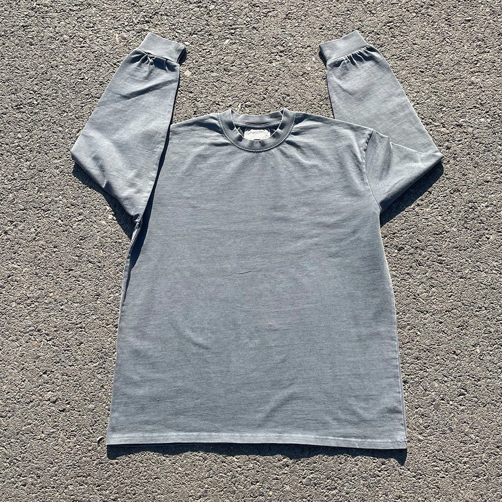camiseta-de-manga-larga-estilo-vintage-de-wang-studio-color-puro-para-estudiantes-material-suave-y-comodo-estilo-clasico