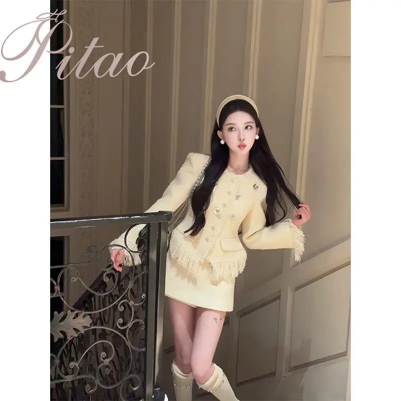 

Sweet Socialite Style Fur Patchwork Waist Slimming Coat Mini Skirt Set Spring Chic High-end Yellow Two Piece Sets Women Outfits