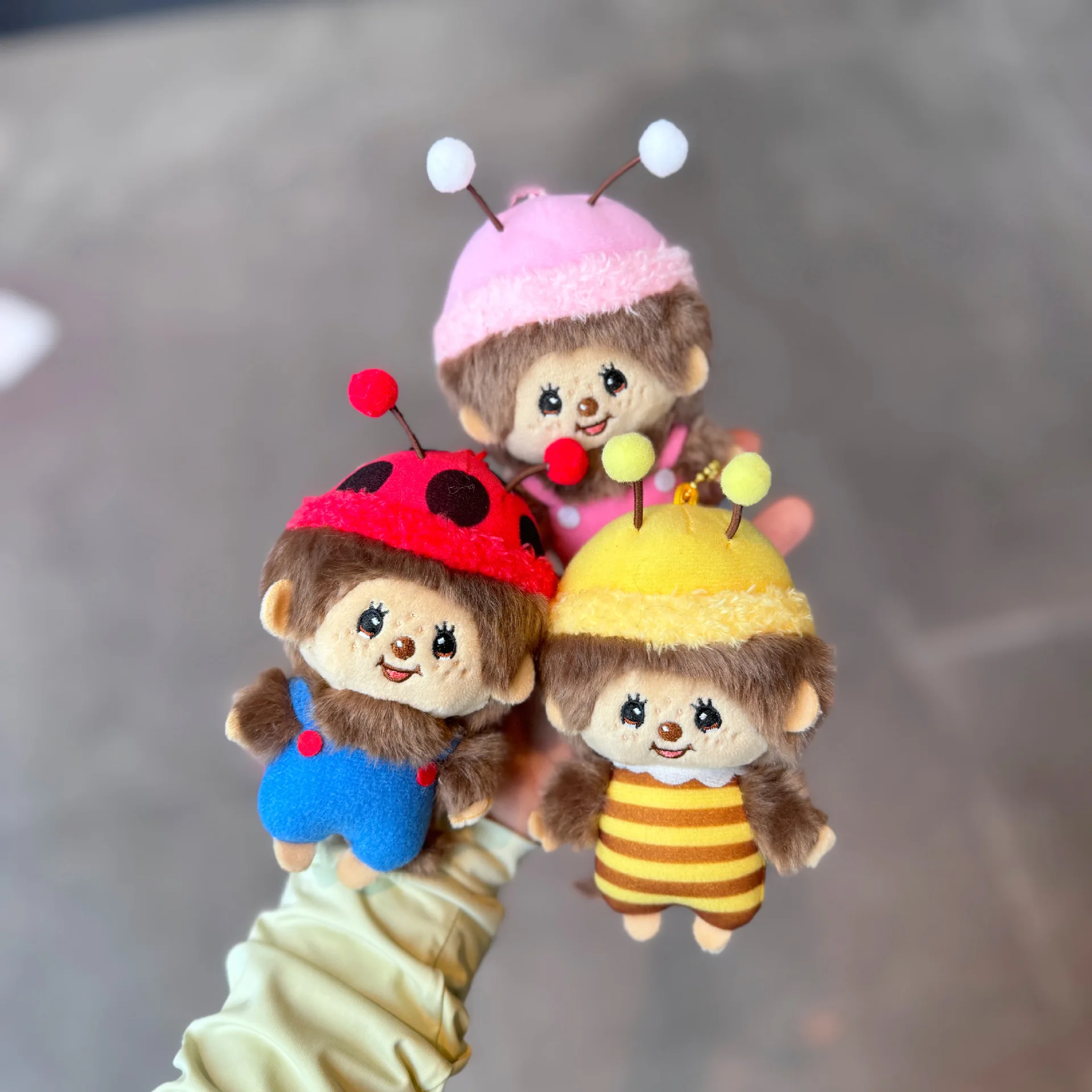 Cute Beetle Bee Mengqiqi Plush Keychain Pendant Cartoon Bag Doll Hanging Gift