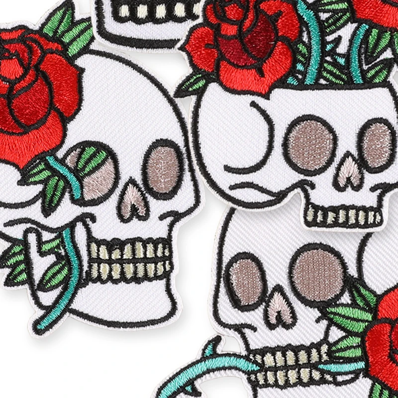 5 Stück Totenkopf-Rosen-Aufnäher zum Aufbügeln für Kleidung, bestickte Stoffaufkleber, Mochila-Jacken, DIY-Stickerei, Thermo-Lot – Detail 4