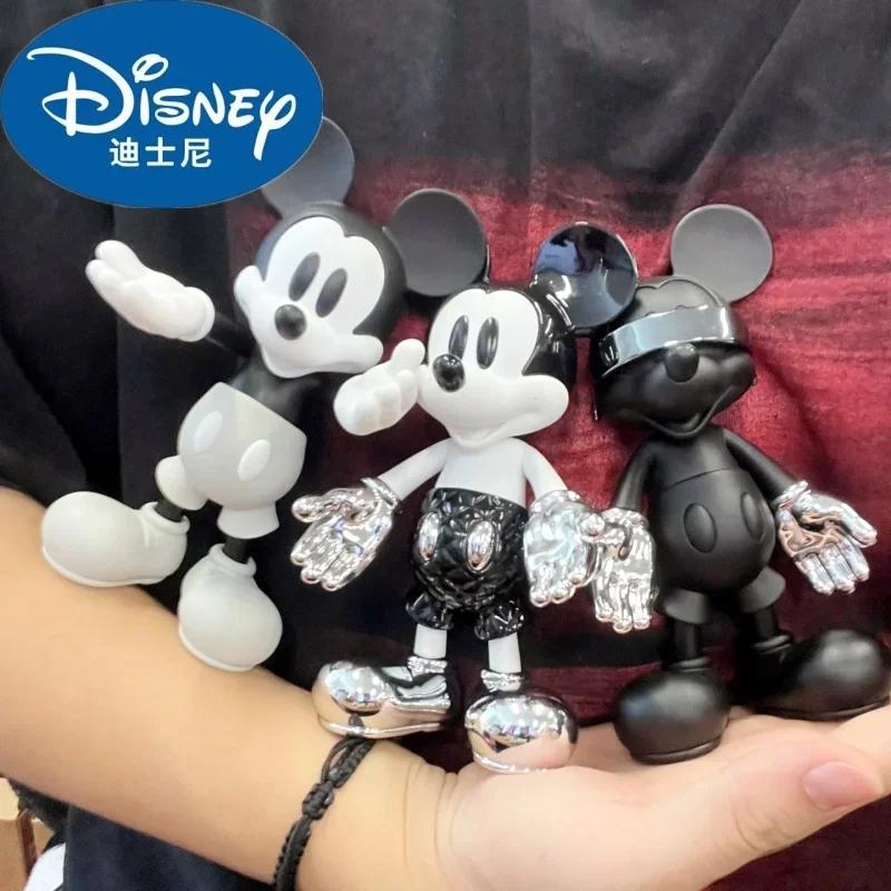 Hot Sale Disney Vgt Mickey Anime Figure Toys Cartoon Christmas Limited Edition Pvc Statue Model Doll Desktop Decor Festival Gift