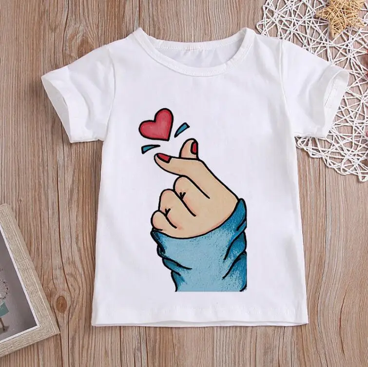 

Brand BeatGirls Than Heart Print T Shirt Unisex Harajuku Tee Clothes Children Cartoon Top 2 3 4 5 6 7 8 Years Kids Birthday Wear