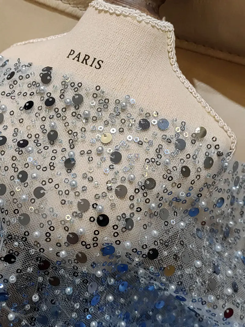 ビーズ刺繍スパンコールメッシュ生地、ウェディングドレス、コスチューム、背景装飾アクセサリーの製作に適しています