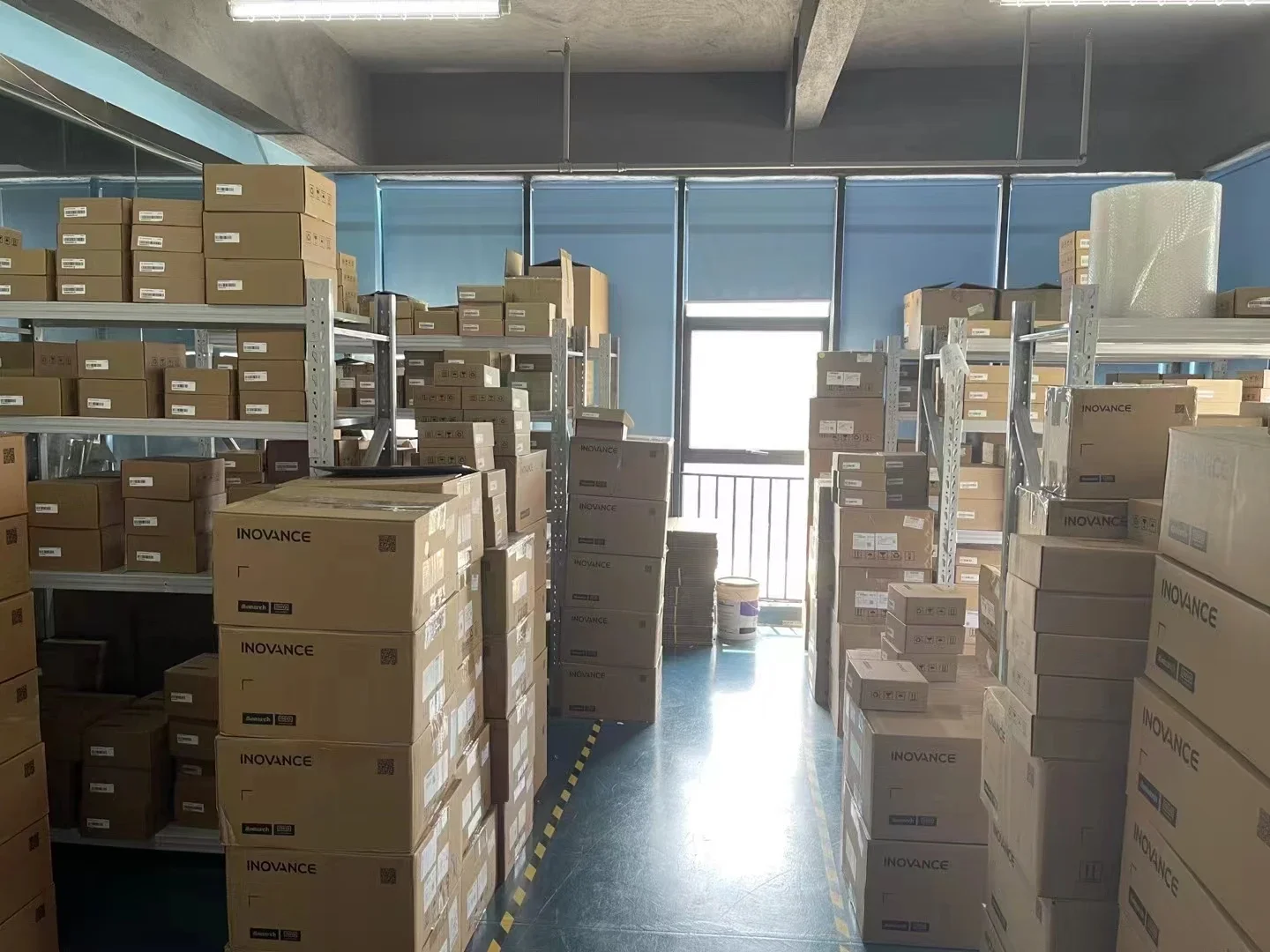 Inovance محرك سيرفو وسائق 400 واط 750 واط 1300 واط 1800 واط Etha Cat لآلة القطع بليزر الألياف