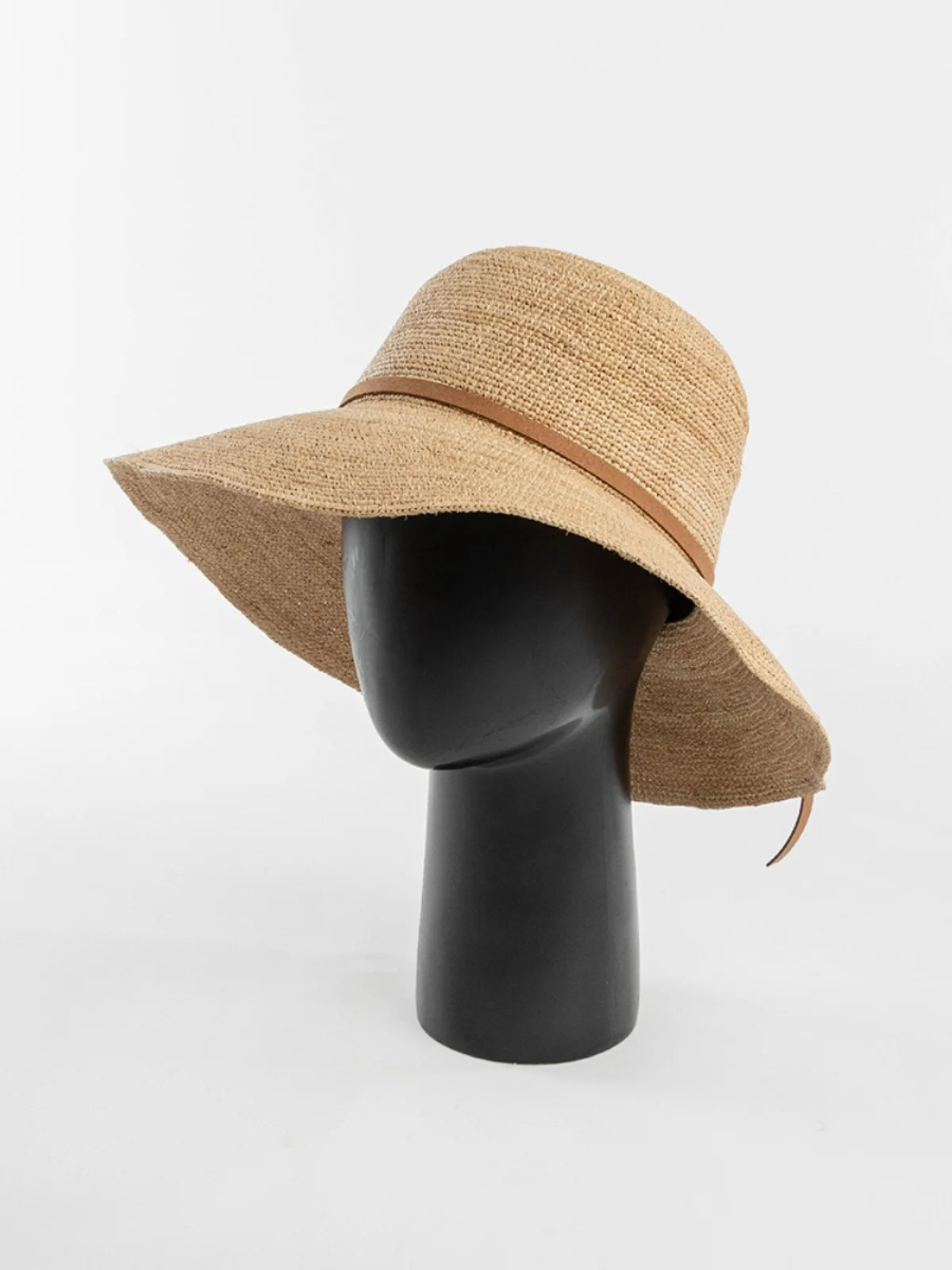 chapeau-elegant-en-raphia-tresse-a-la-main-pour-femme-protection-solaire-estivale-grand-bord-pliable-style-decontracte-chapeau-de-voyage