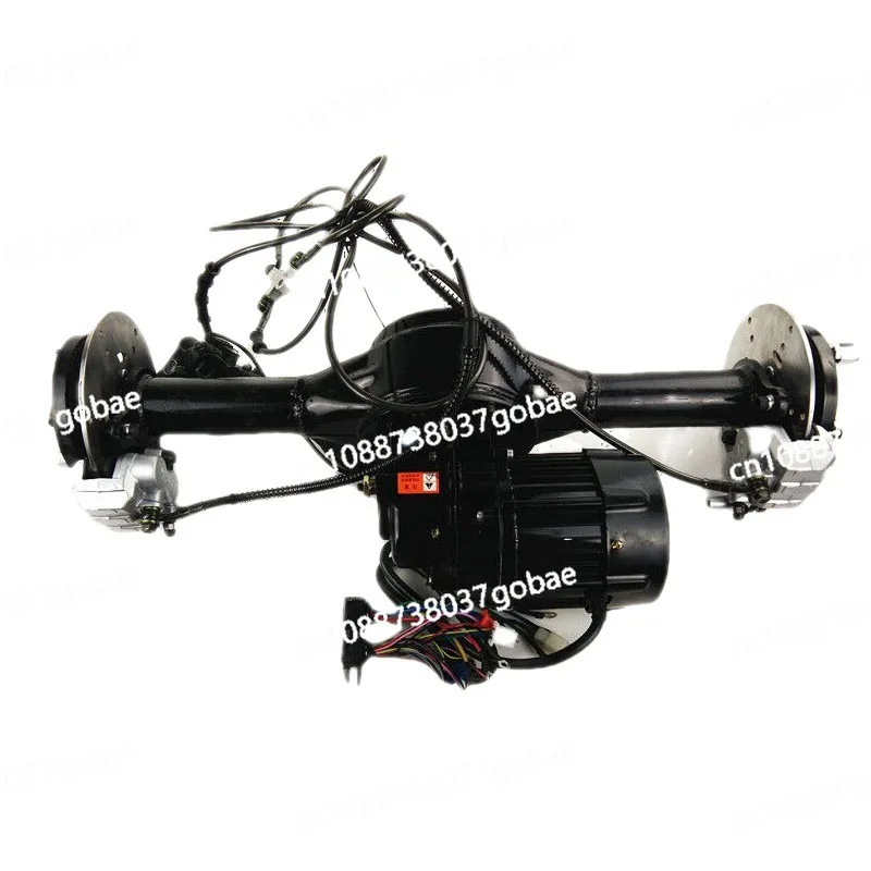 High-efficiency electric three-wheel disc brake, rear axle modification with differential electric drive motor