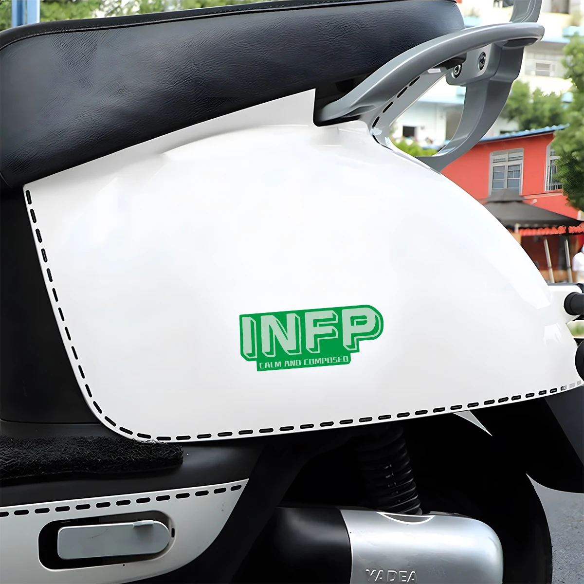 16 نوعًا من ملصقات الدراجات النارية العاكسة MBTI لسكوتر الدراجات النارية وخزان الوقود وخوذة الزجاج الأمامي ملحقات تزيين الفينيل