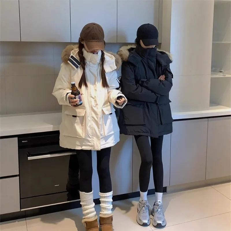 

Women Workers Dress To Overcome Couples' New Oversize Cotton-padded Jacket in Winter 2025