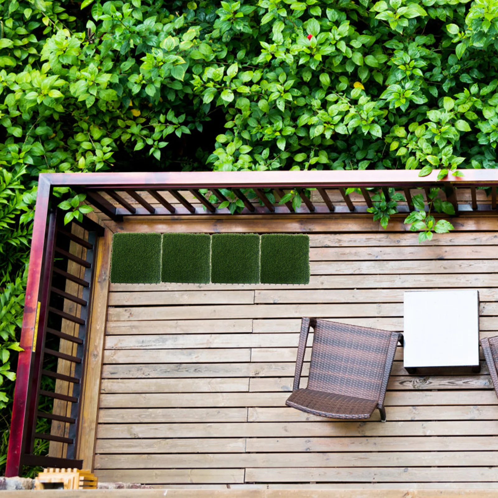 

Artificial Grass Tiles Interlocking Fake Grass For Patio Yard Garden Balcony Deck Carpet Decor Heat Resistant