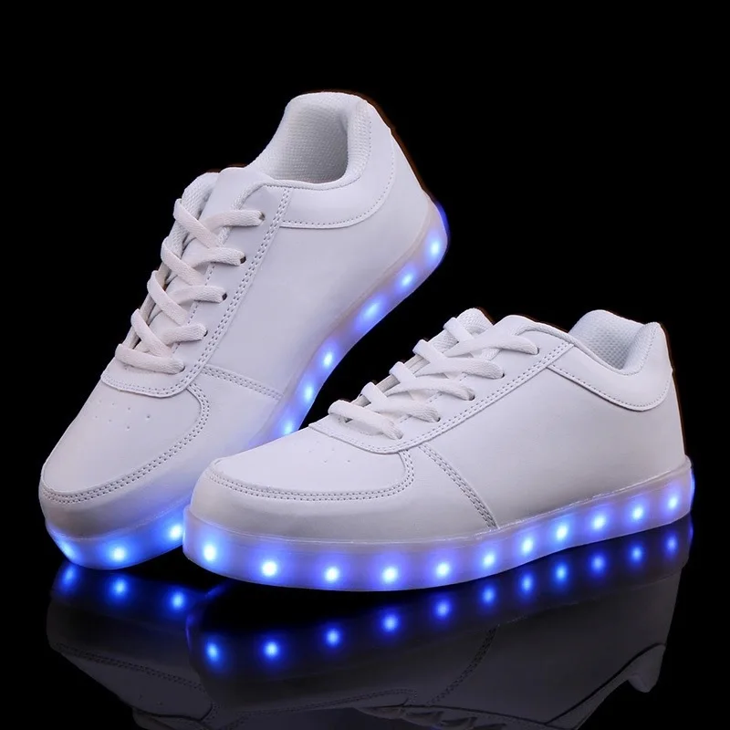 LED Light Up Sneakers para homens, pano de fibra óptica, sola elástica, sapatos luminosos brilhantes, recarga USB, tamanho 35-46