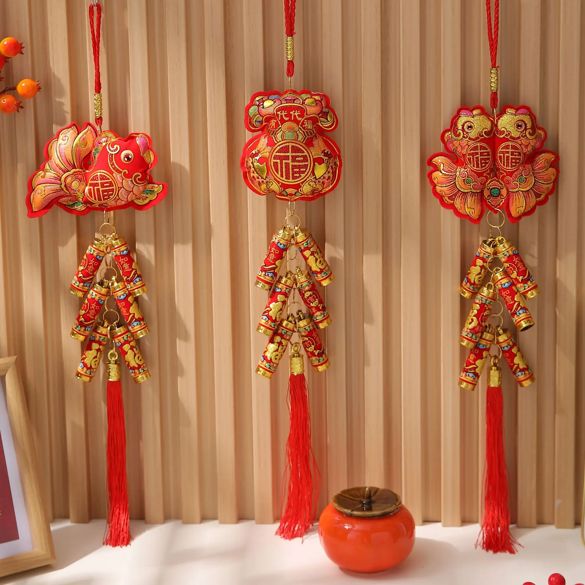 

2Pcs Chinese Spring Festival Tassel Ornament New Year Decoration Spring Festival Hanging Decoration Wall Door Knot Hanging Decor