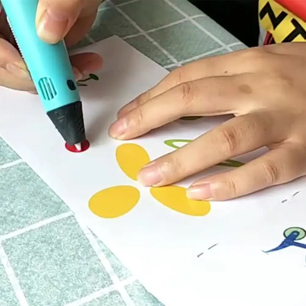 Penna di stampa 3D Set di penne per stampa PLA filamento disegno stampa bambini giocattolo creativo per adulti 12 colori 36M filamenti PLA regalo di natale USB