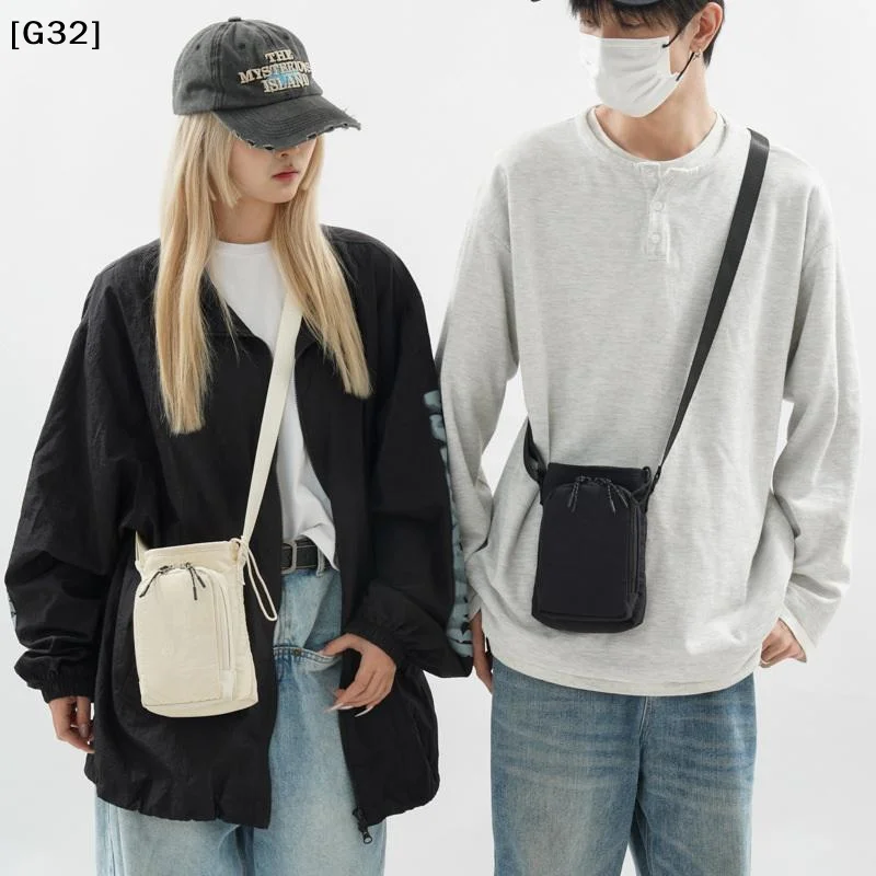 Small Water Bottle Carrier Bag With Adjustable Shoulder Strap Convenient Outdoors Water Bottle Pouch With Phone Pocket[G32]