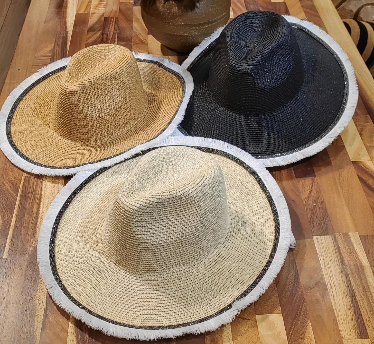 Handmade Straw Wide-Brimmed Hat, Vacation Sun Protection Hat, Casual, Stylish, Versatile, Comfortable And Breathable.